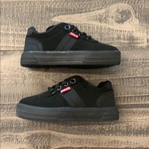 Black Levi’s Toddler Sneakers size 7